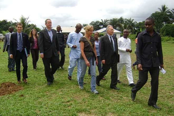 AMBASSADOR TERENCE MCCURRY AND HIS TEAM ARRIVING CRARN CENTRE EKET