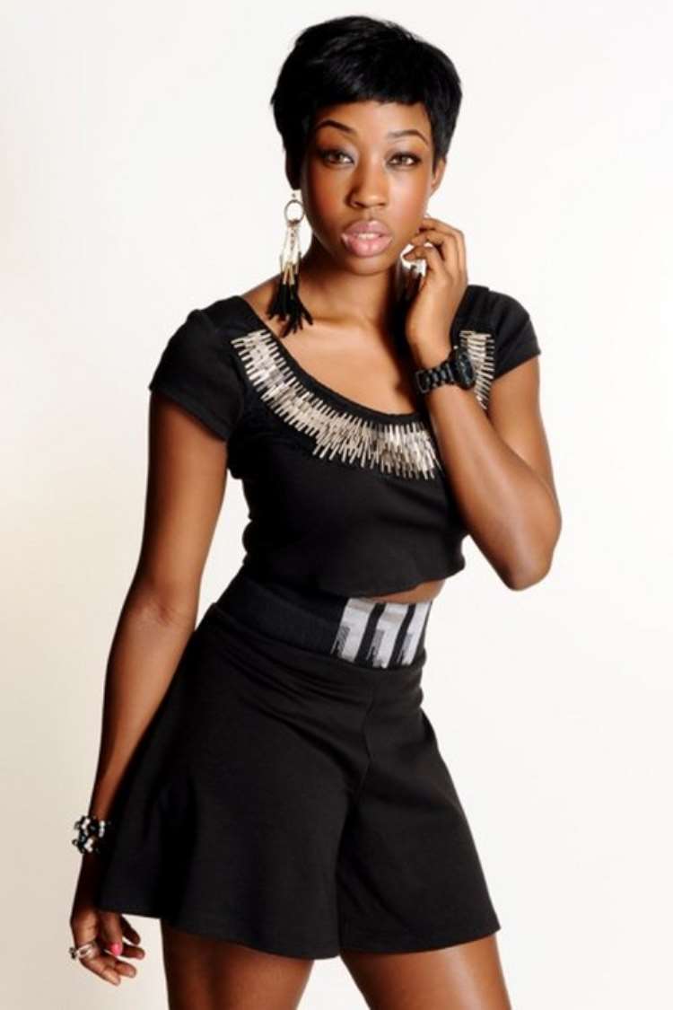 <b>Actress Beverly Naya Says Many Industry People Have Complex Problem</b>